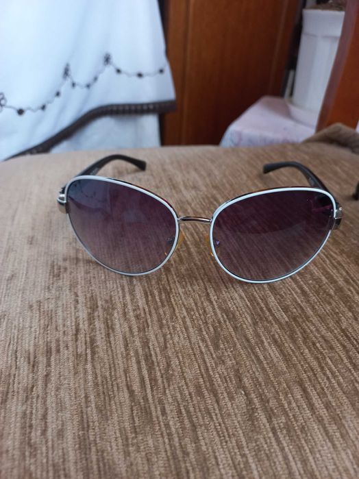 Сонцезахисні окуляри