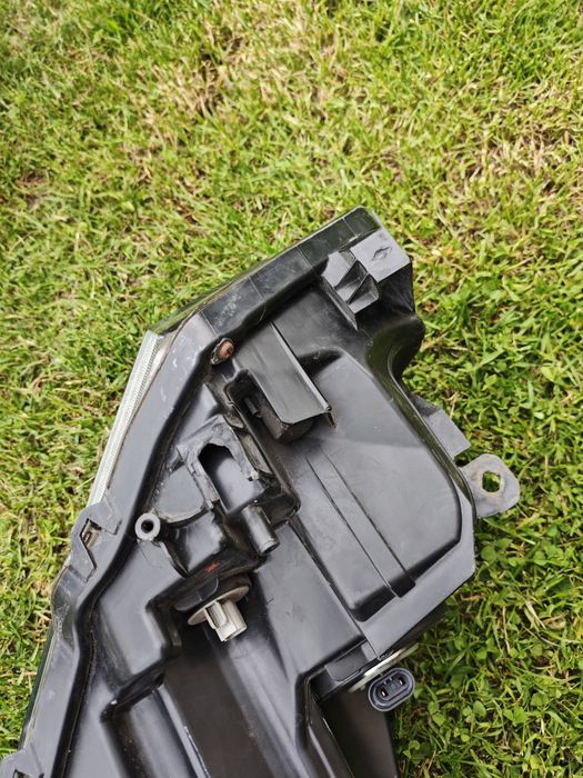 Lampa honda hr-v 15-18 LED prawa
