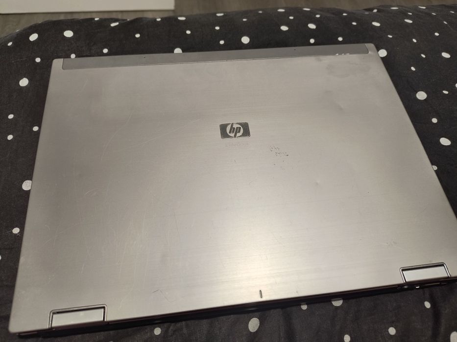 Laptop HP uszkodzony