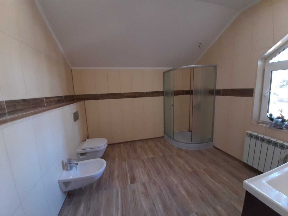 Хотянівка. Будинок 360 кв. Оренда на 1-3 місяці. Генератор. Без %.