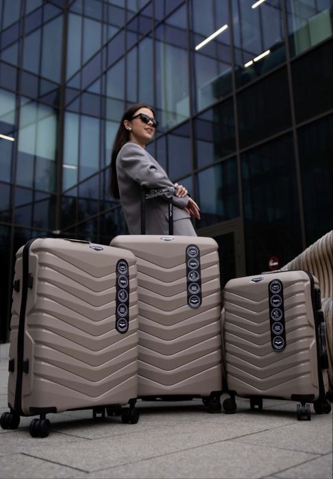 Чемоадн чемоданы валіза Wings PHX01 100% ПОЛІПРОПІЛЕН