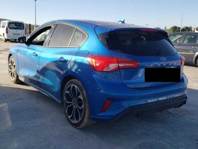 Ford Focus Berlina ST-Line (2019) - Carro para Peças