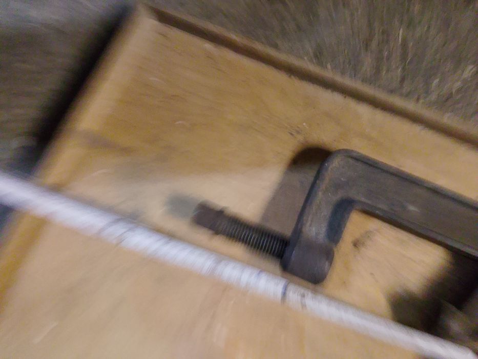 Zaciski  slusarskie typu c 2szt