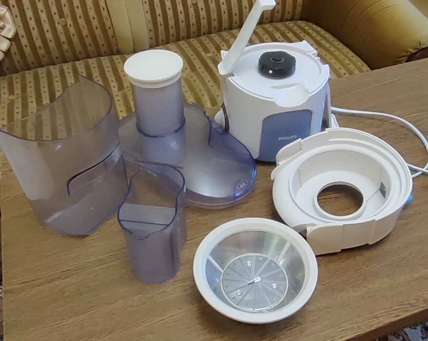 Соковижималка Phillips Viva collection HR 1853