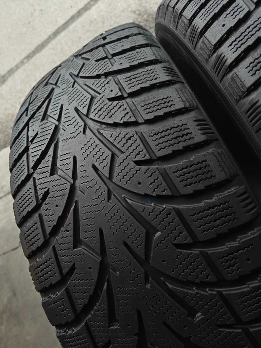 2шт R20 235 55 шини зимові Toyo Obseve G3-Ice добрий стан