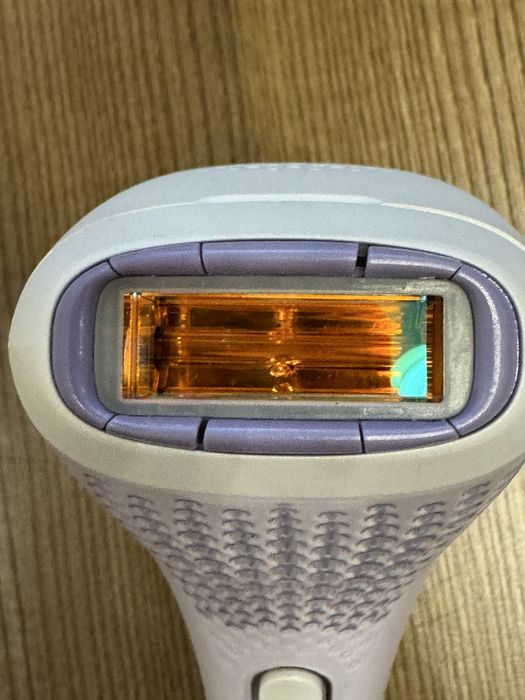 Фотоепілятор  Philips Lumea IPL SC2001/01