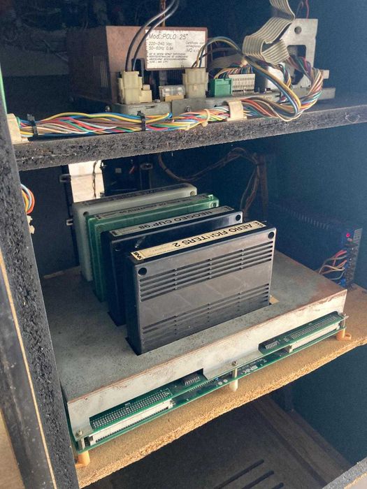 Máquina Video Arcade c/ Slot Neo Geo p/ 4 Cassetes