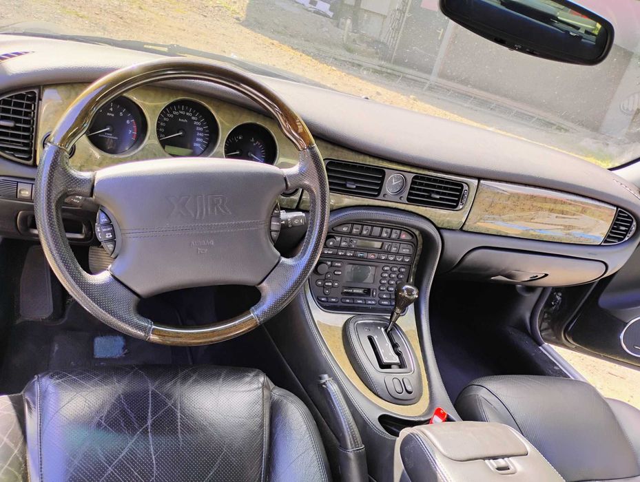 Jaguar XJR 4.0 Kompresor 375KM