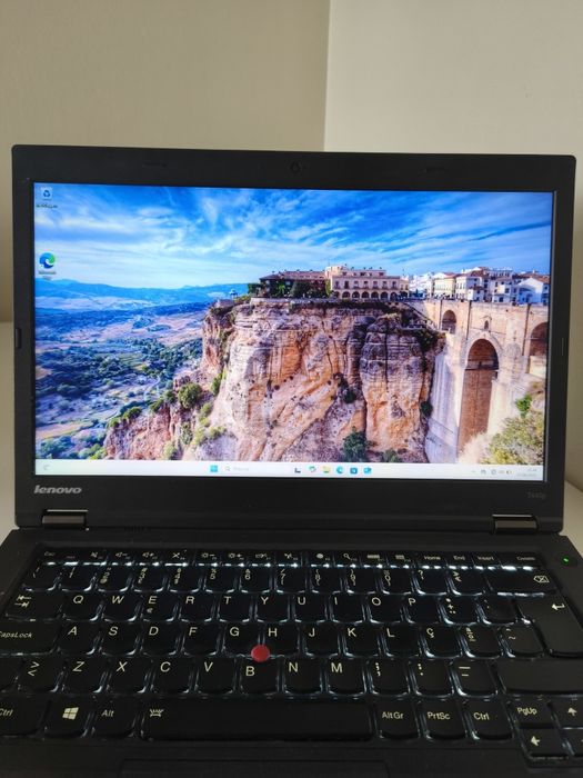 Lenovo ThinkPad i7 | 16GB RAM | SSD 512GB – Excelente estado