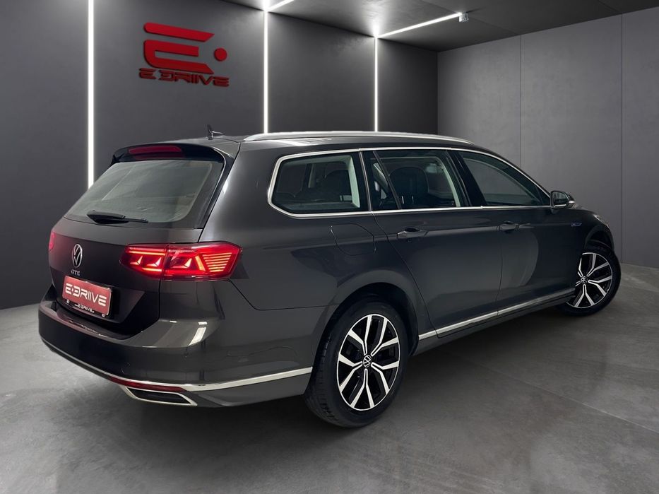VW Passat