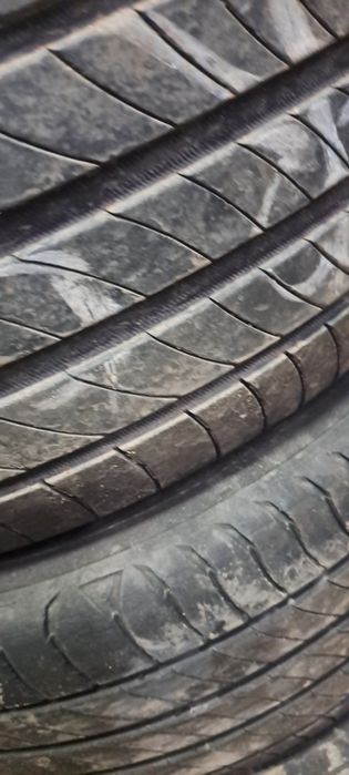 Pneus 225/45/17 várias  marcas
