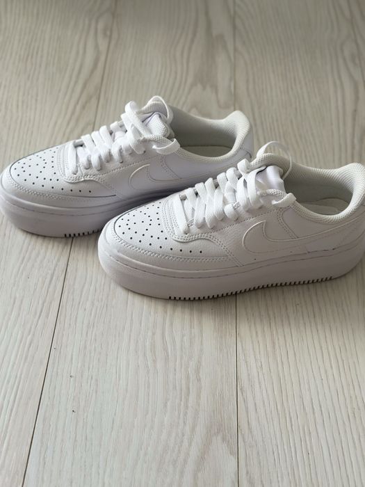 Кросівки Nike Court Vision Alta