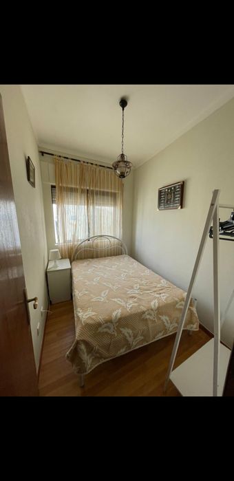 T2 a 100 mts praia/marginal - Férias /sem/quinz - Disponivel depois de 13 JULHO- desde