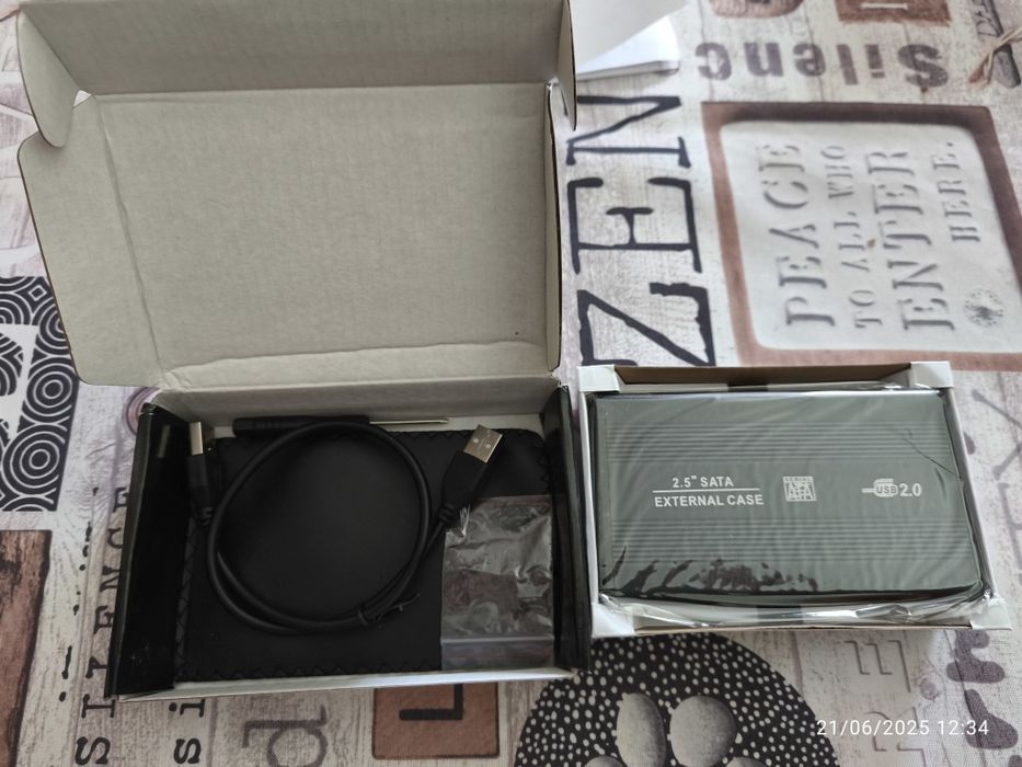2x External case 2.5"