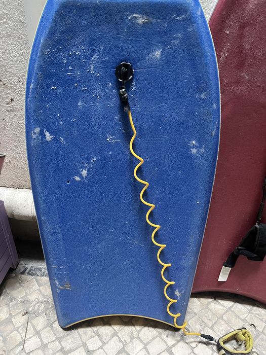 Prancha de Bodyboard Lazer (Azul/Amarela) com Leash