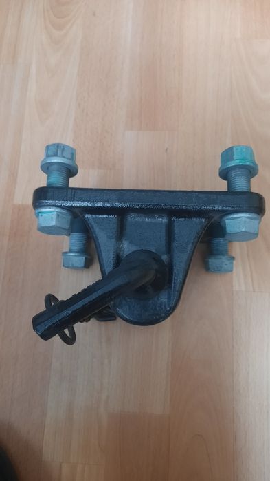 Фаркоп,прицепне універсальне,Man,Daf,с/г техніка.Гачки