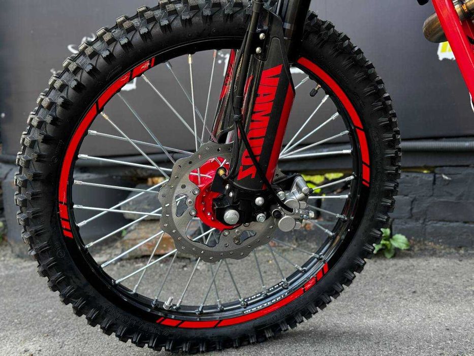 Мотоцикл ZUUMAV S6 Geon Loncin (S6-YBF300H): 2 350 $ - Мотоциклы