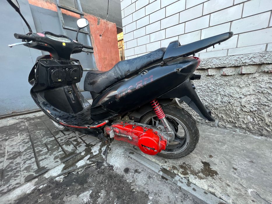 Продам моторолер 150 куб.