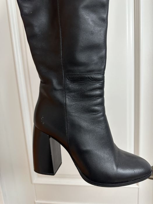 Ботфорти estro шкіряні