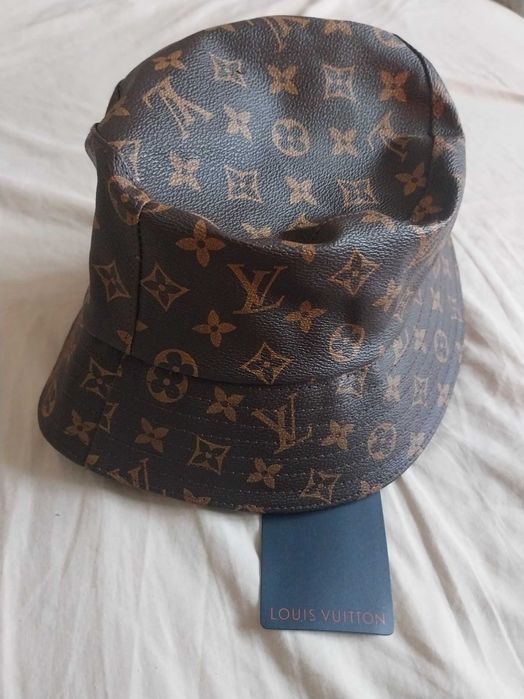 Louis Vuitton czapka rybaczka