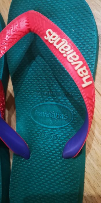 Havaianas azul e rosa, tamanho 35