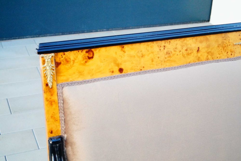 Kanapa SOFA EMPIRE ładny model biuro salon okucia mosiężne