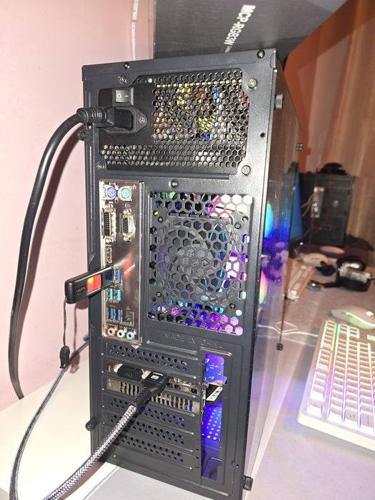 PREÇO ate sábado 18 horas GAMING COM TUDO INCLUIDO, Ryzen 6 cores, 1660 super nvidia, 16gb ram, pack periféricos novos