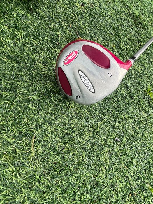 Tacos de golfe em bom estado