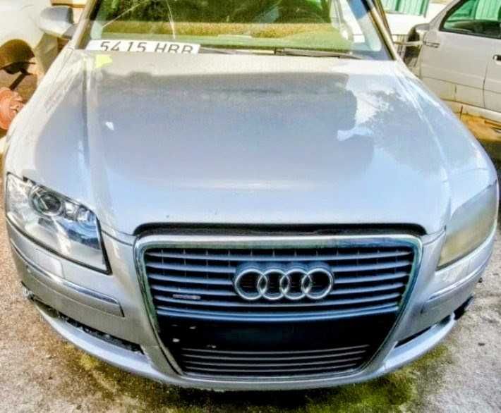 Frente completa de Audi A8 3.0 TDI
