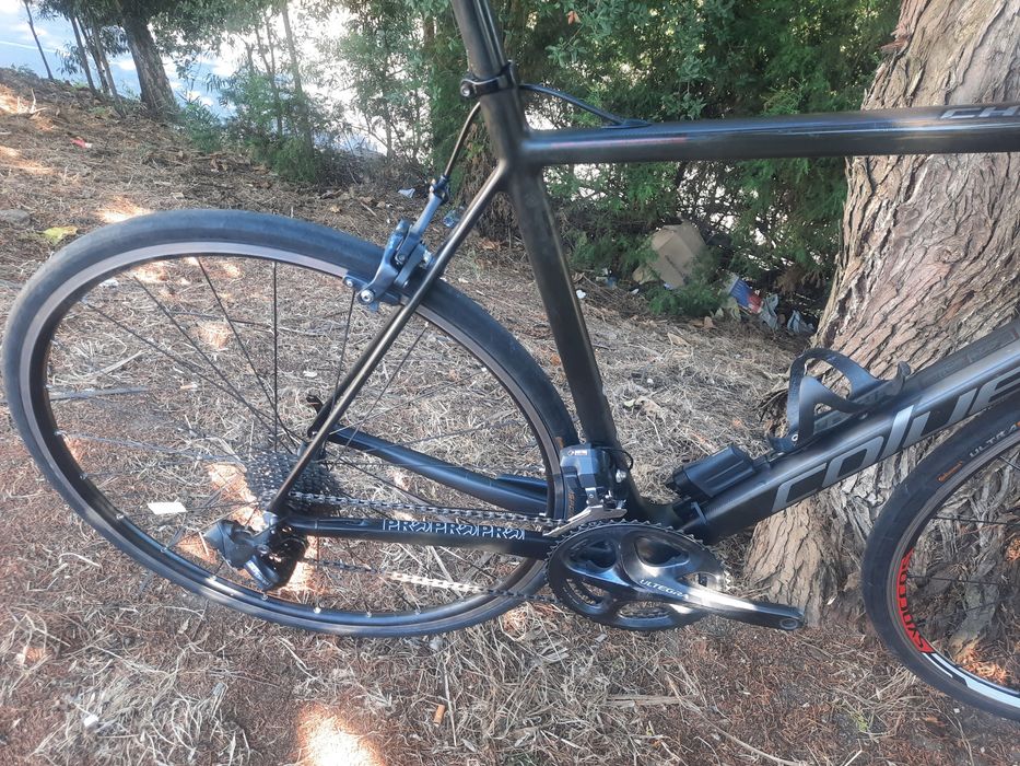 Bicicleta  carbono L grupo eletrico