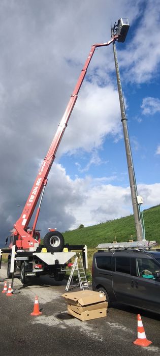Podnośniki koszowe terenowe wynajem ,od 22 .do 70 metrów roboczych