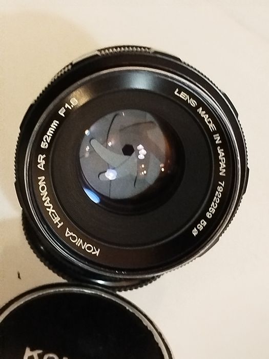 Konica Hexanon AR 52mm f1.8 - objectiva em bom estado