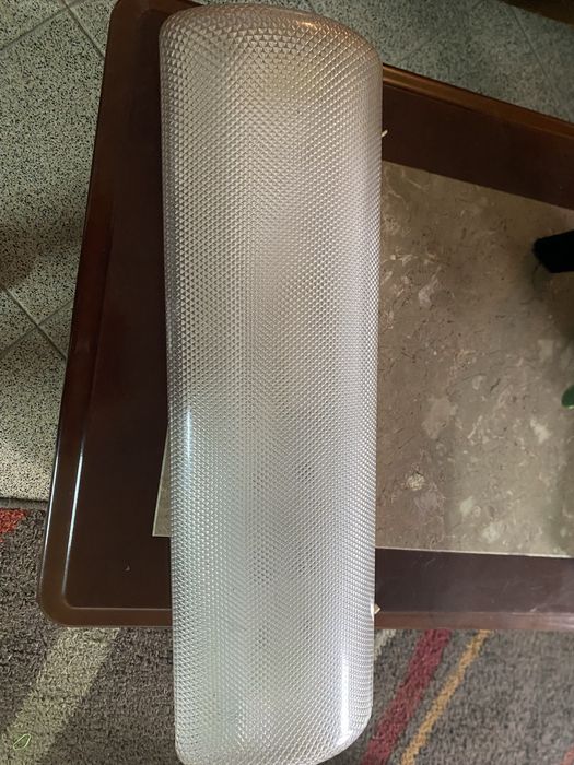 Condeiero de teto com duas lampadas