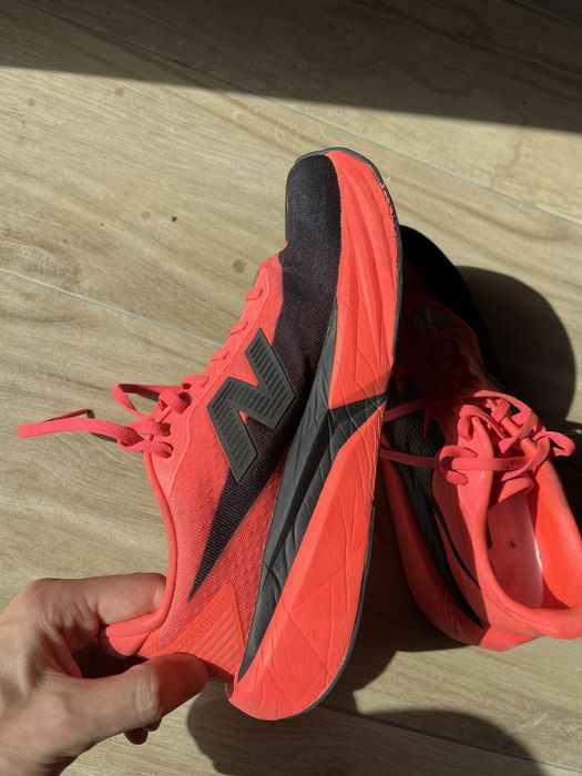 New Balance FuelCell Rebel v5