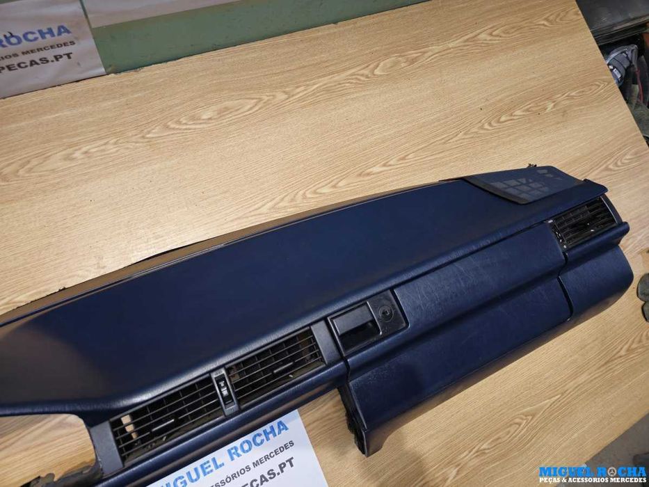 Tablier azul com difusores Mercedes W124