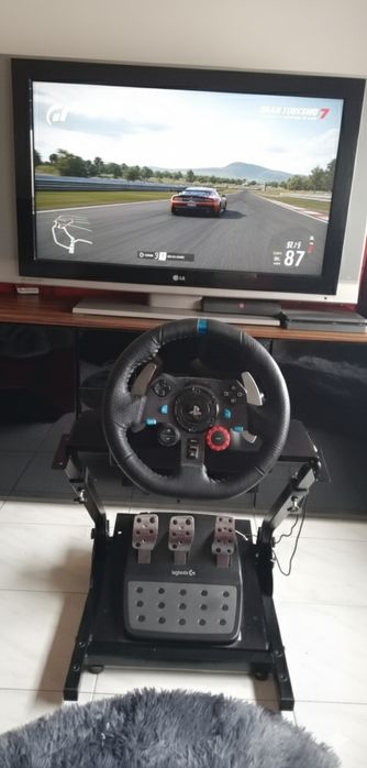 Volante + pedais (logitech g29); suporte ajustável ;5 jogos  de oferta