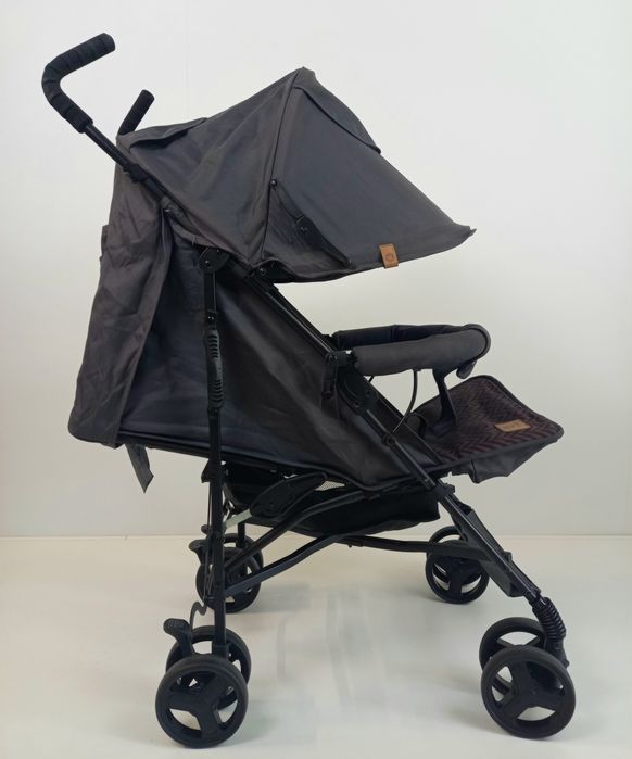 Wózek spacerowy Lionelo Elia Graphite + moskitiera