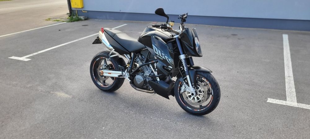 KTM