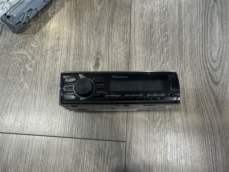 Radio samochodowe Pioneer MVH-170UB USB AUX