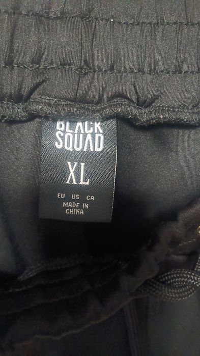 Black Squad - czarne spodnie dresowe w r. XL