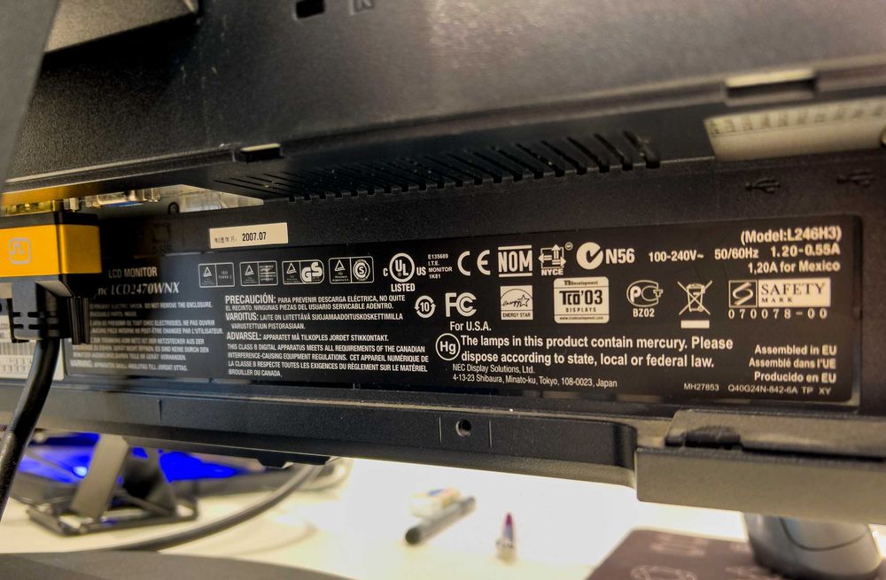 Reservado - Monitor 24 polegadas NEC LCD2470WNX