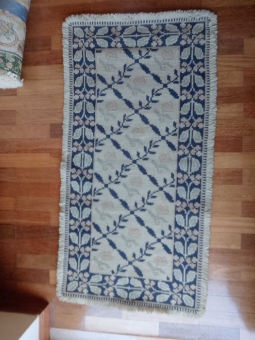 Tapetes de Arraiolos, 2 unidades, 20€ cada