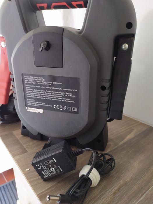 Vendo boster  está novo