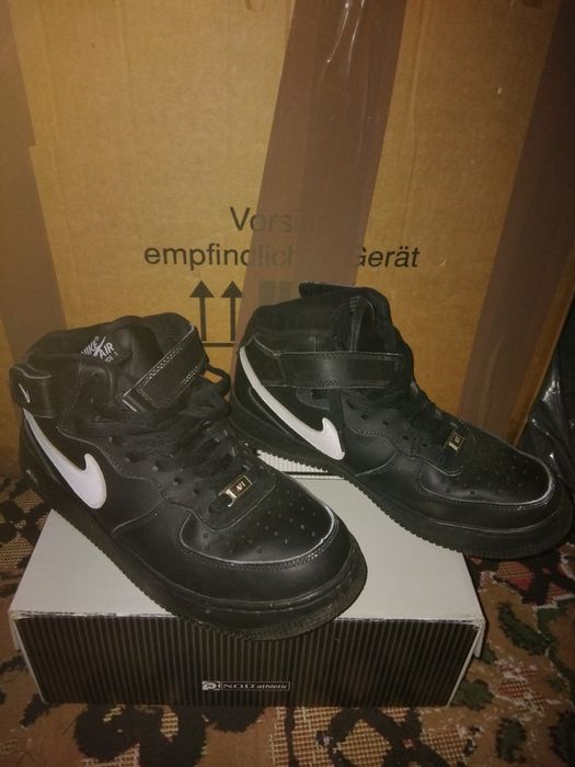 Подростковые зимние кросовки ,Nike