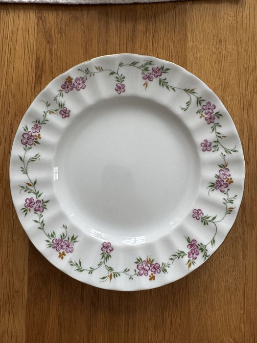 Trzy talerzyki deserowe 18.5 cm Łomonosov