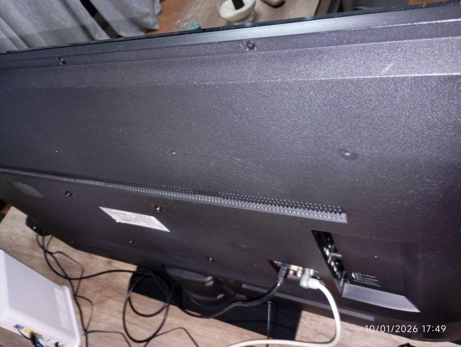 TV Toshiba 49 4k led