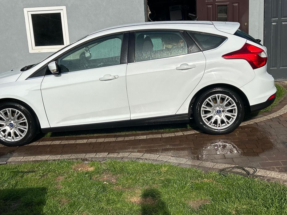 Ford Focus 2011 Titanium