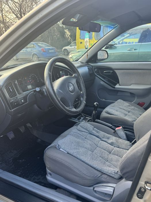 Продаж/обмін Хюндай елантра 1.6газ бензин