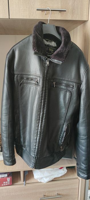 Кожаная куртка на меху.