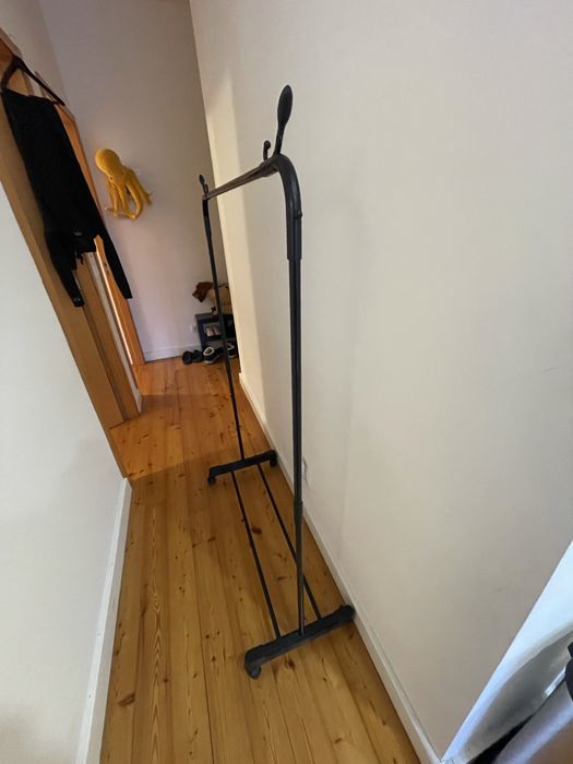 Cabideiro para roupas novo